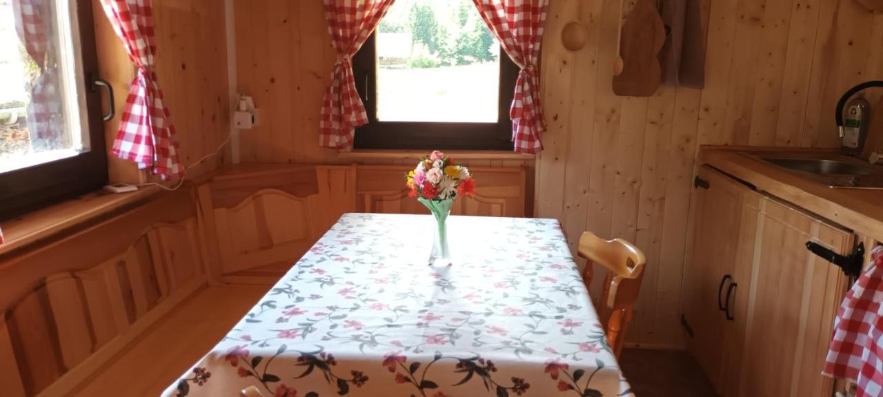 فيلا Planinska Hisica Pod Macesni - Bohinj Srednja Vas v Bohinju المظهر الخارجي الصورة